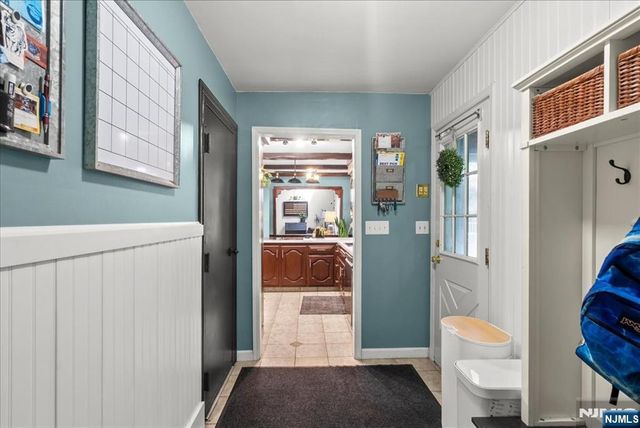21 Carteret Street, West Milford, NJ 07480