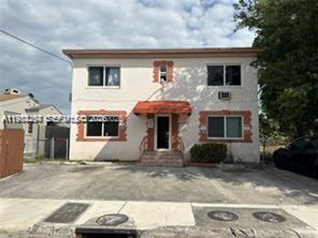 2001 NW Flagler Ter 3, Miami, FL 33125