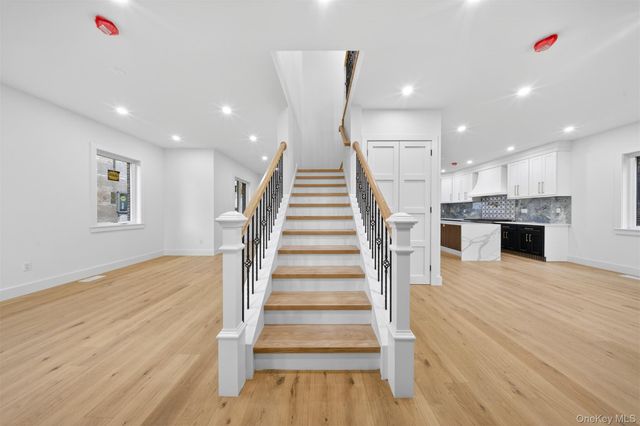 8366 Charlecote Ridge, Jamaica, NY 11432