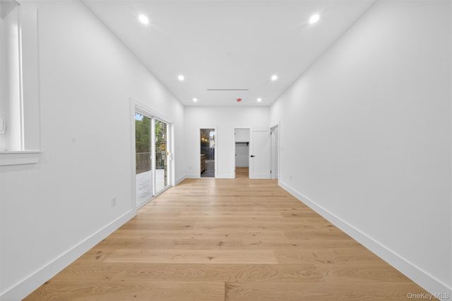 8366 Charlecote Ridge, Jamaica, NY 11432