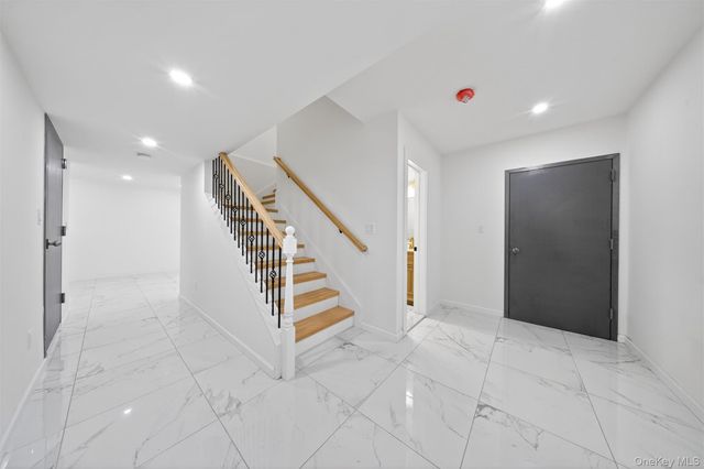 8366 Charlecote Ridge, Jamaica, NY 11432