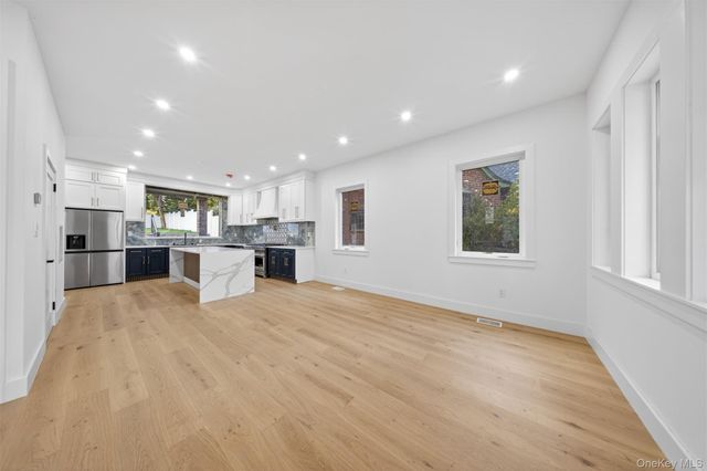 8366 Charlecote Ridge, Jamaica, NY 11432
