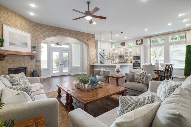 309 Rancho Sienna LOOP, Georgetown, TX 78628