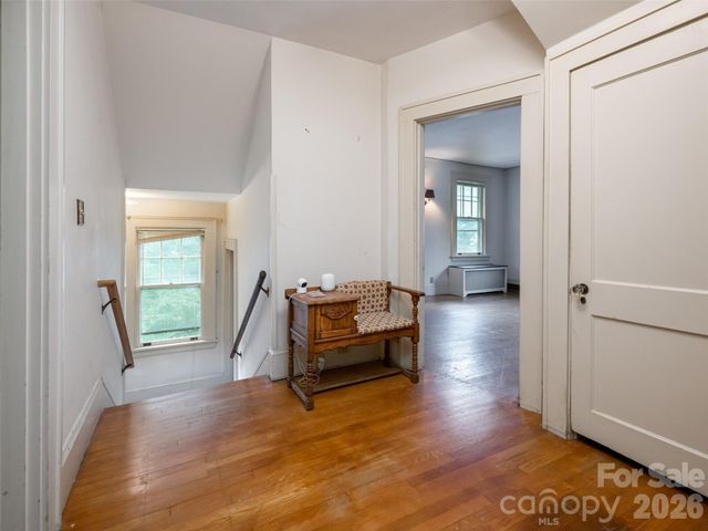 174 Pearson Drive, Asheville, NC 28801
