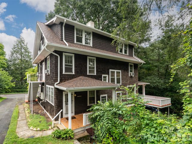 174 Pearson Drive, Asheville, NC 28801