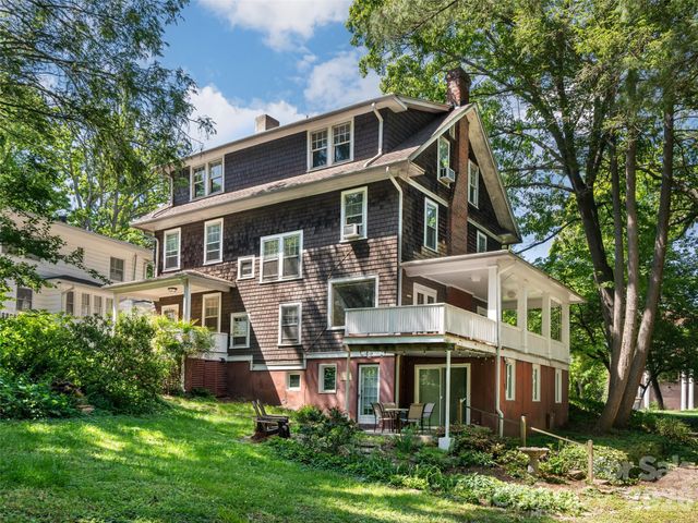 174 Pearson Drive, Asheville, NC 28801