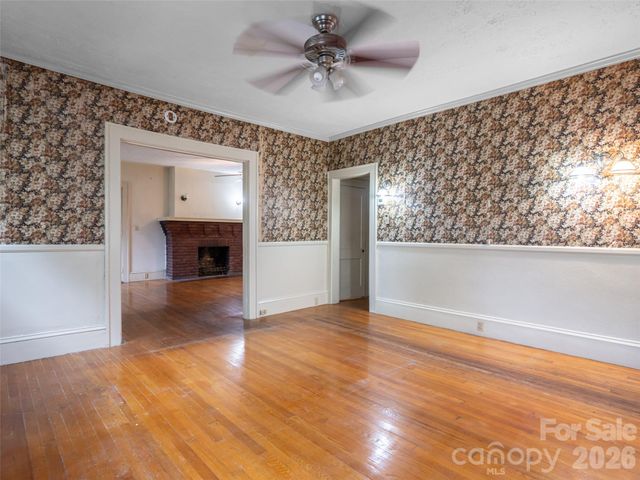 174 Pearson Drive, Asheville, NC 28801
