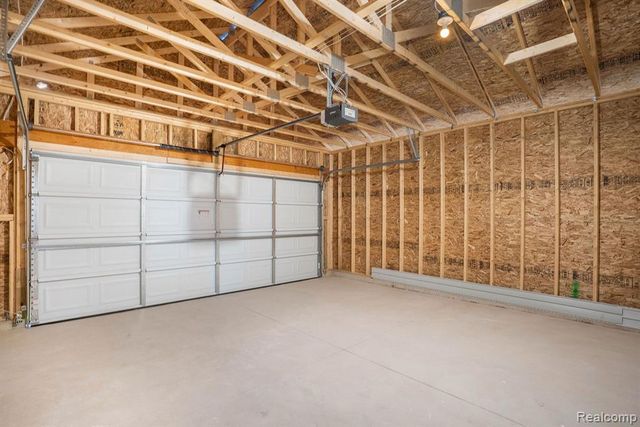 3149 Stratford Lane, Flushing, MI 48433