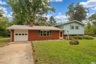 1301 W Court Street, Carbondale, IL 62901