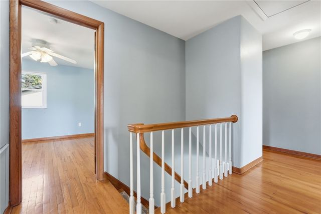 217 Thornberry Dr, Churchill Boro, PA 15235