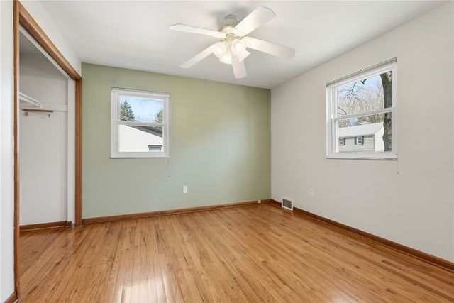 217 Thornberry Dr, Churchill Boro, PA 15235