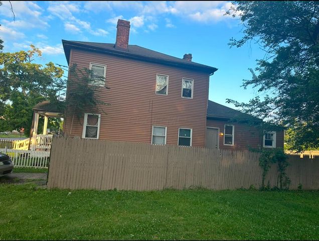 1897 Denune Avenue, Columbus, OH 43211