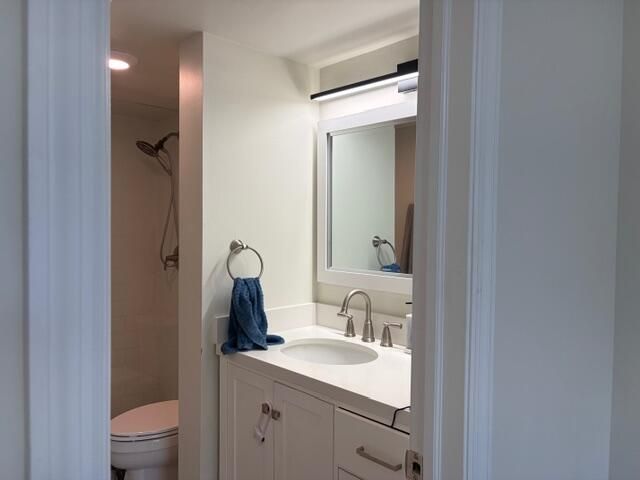 21906 Lake Forest Circle, Boca Raton, FL 33433