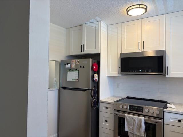 21906 Lake Forest Circle, Boca Raton, FL 33433