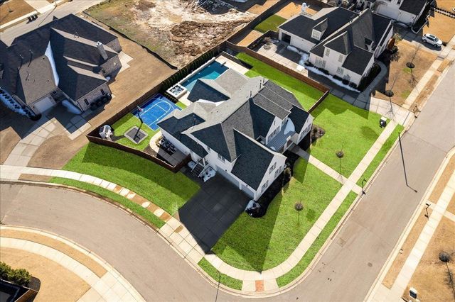 1572 PAINTED HORSE PASS, Collierville, TN 38017