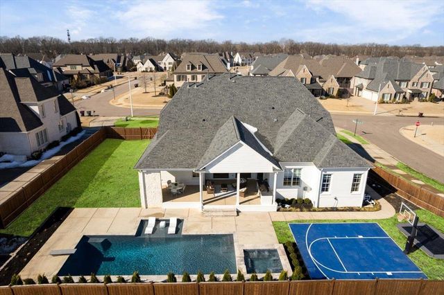 1572 PAINTED HORSE PASS, Collierville, TN 38017