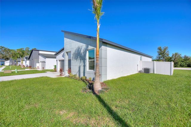 330 ROYAL PALM WAY, Winter Haven, FL 33881