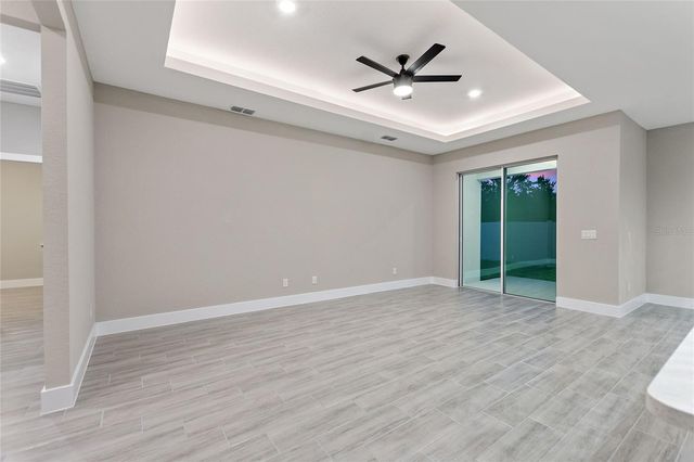 330 ROYAL PALM WAY, Winter Haven, FL 33881