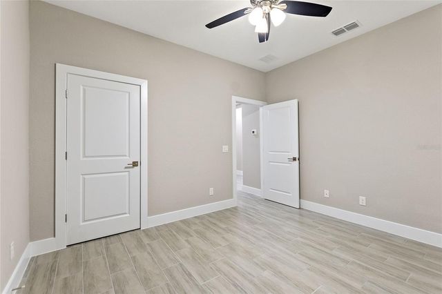 330 ROYAL PALM WAY, Winter Haven, FL 33881