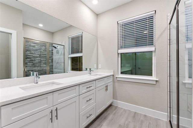 330 ROYAL PALM WAY, Winter Haven, FL 33881