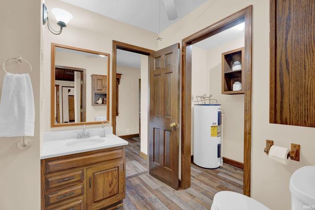 6471 E State Road 58, Heltonville, IN 47436