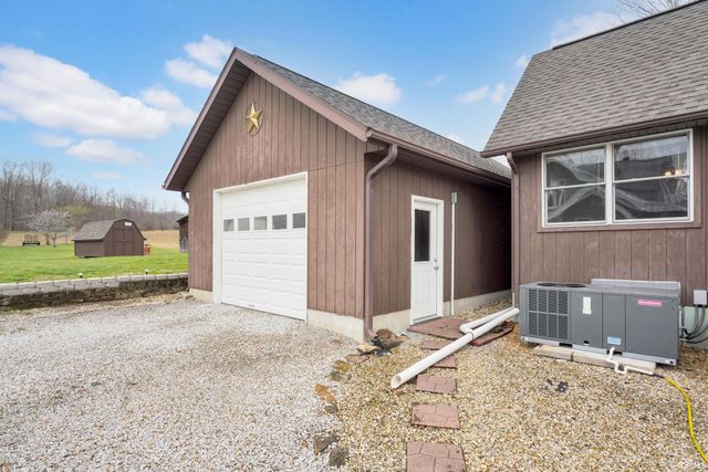 6471 E State Road 58, Heltonville, IN 47436