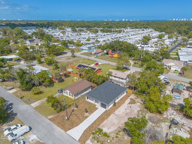 1991 Cedar Street, Daytona Beach, FL 32119