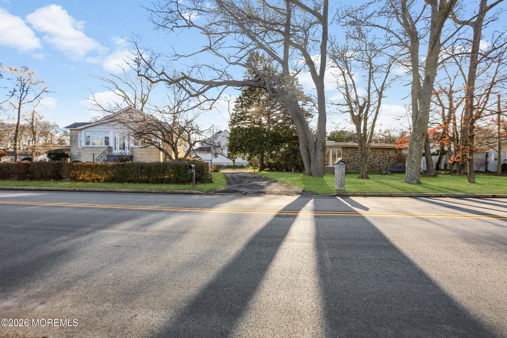 400 & 408 S Lake Drive, Lakewood, NJ 08701