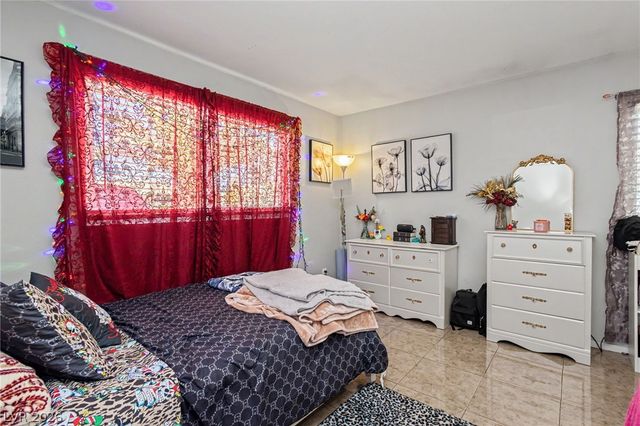 5534 Indigo Hills Street, North Las Vegas, NV 89031