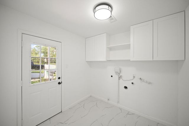 5943 Greenmont Drive, Houston, TX 77092