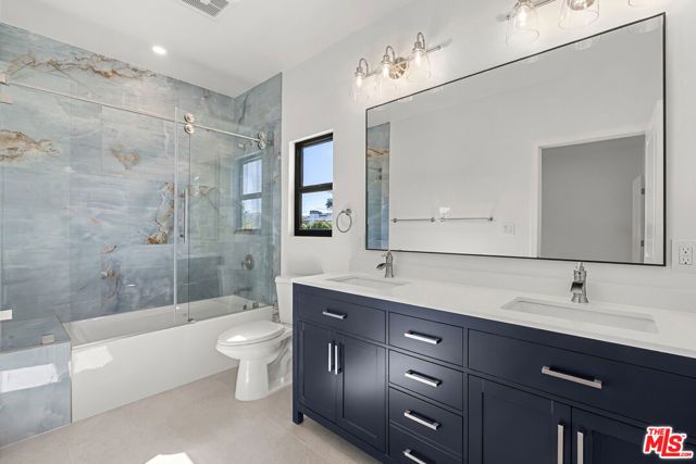 822 N Orange Grove Avenue, Los Angeles, CA 90046