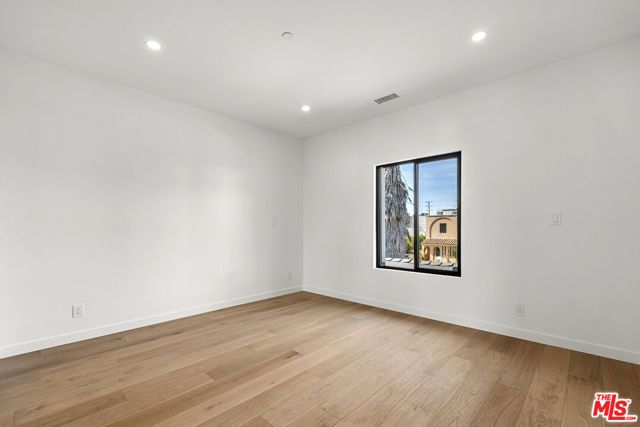 822 N Orange Grove Avenue, Los Angeles, CA 90046