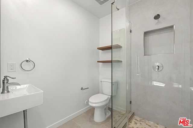 822 N Orange Grove Avenue, Los Angeles, CA 90046