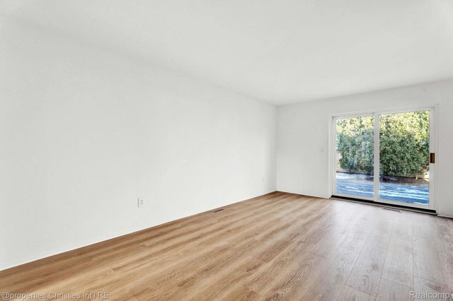 1787 Southfield Road, Birmingham, MI 48009