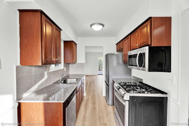 1787 Southfield Road, Birmingham, MI 48009