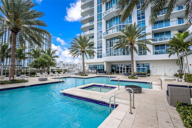 17301 Biscayne Blvd 1201, North Miami Beach, FL 33160