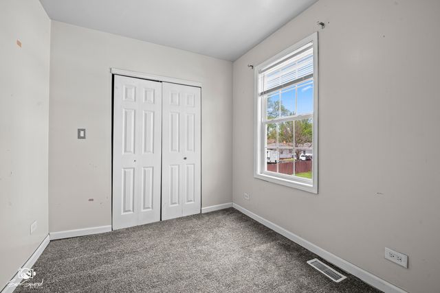 103 E Saint Marys Street, Minooka, IL 60447