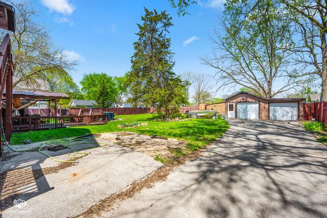 103 E Saint Marys Street, Minooka, IL 60447