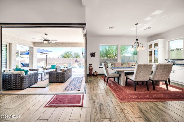 11613 W TENAZA Drive, Peoria, AZ 85383