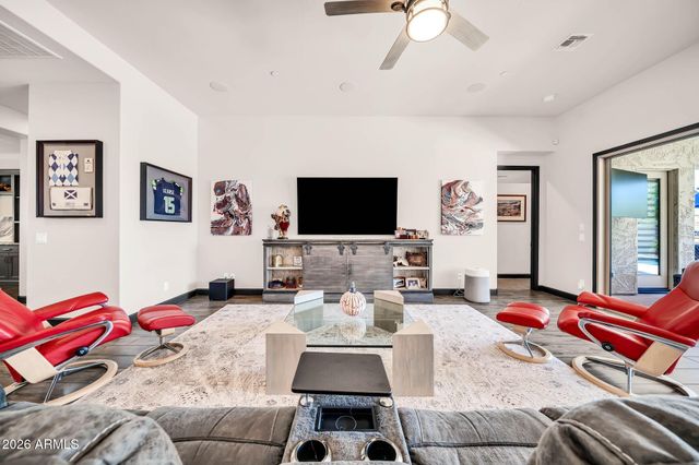 11613 W TENAZA Drive, Peoria, AZ 85383