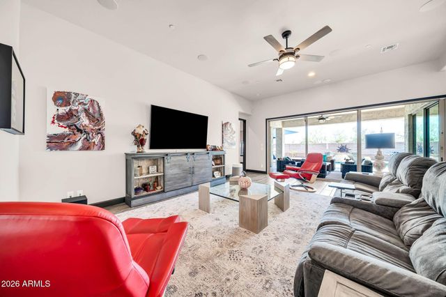 11613 W TENAZA Drive, Peoria, AZ 85383