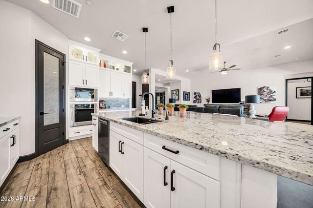 11613 W TENAZA Drive, Peoria, AZ 85383