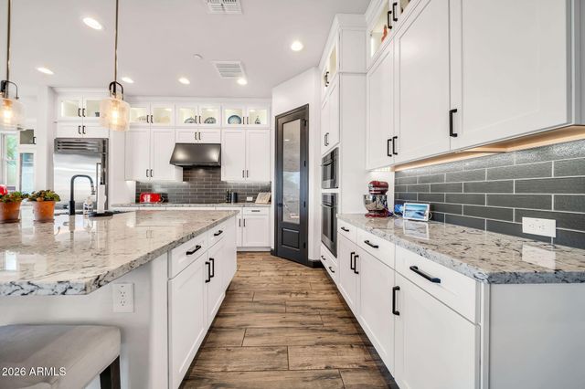 11613 W TENAZA Drive, Peoria, AZ 85383