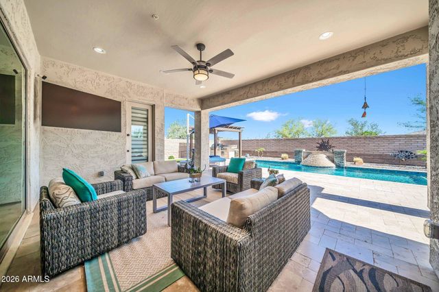 11613 W TENAZA Drive, Peoria, AZ 85383