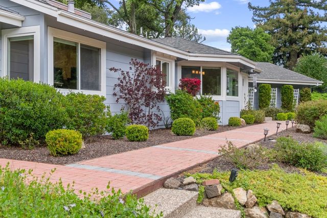 18301 Idylwild Road, Los Gatos, CA 95033