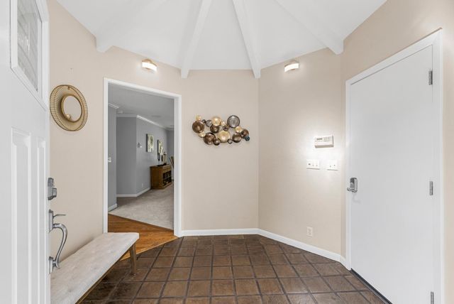 18301 Idylwild Road, Los Gatos, CA 95033