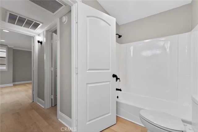 750 N Kings 114, West Hollywood, CA 90069