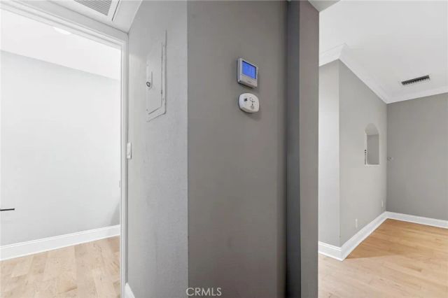 750 N Kings 114, West Hollywood, CA 90069