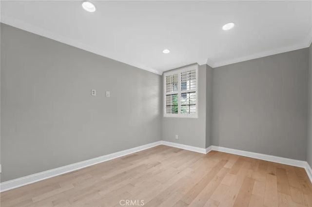750 N Kings 114, West Hollywood, CA 90069