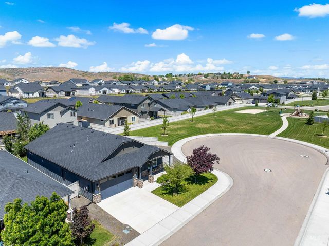 3579 N Tansy Pl, Star, ID 83669